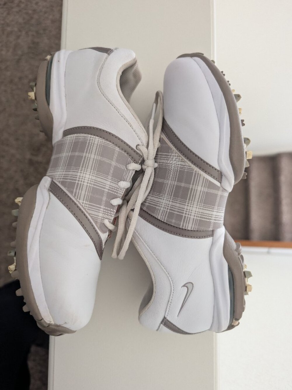 Nike Air Women's Golf Shoes White Gray Plaid Leather Size 7.5